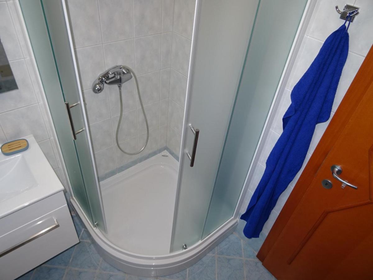 Apartment Erika Premantura Ngoại thất bức ảnh