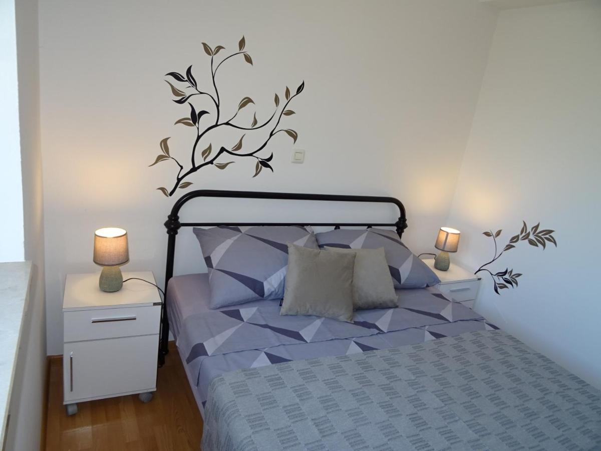Apartment Erika Premantura Ngoại thất bức ảnh