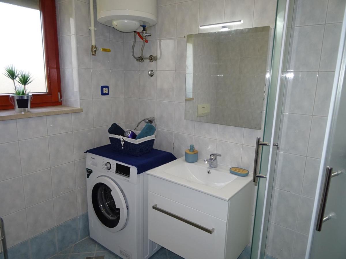 Apartment Erika Premantura Ngoại thất bức ảnh